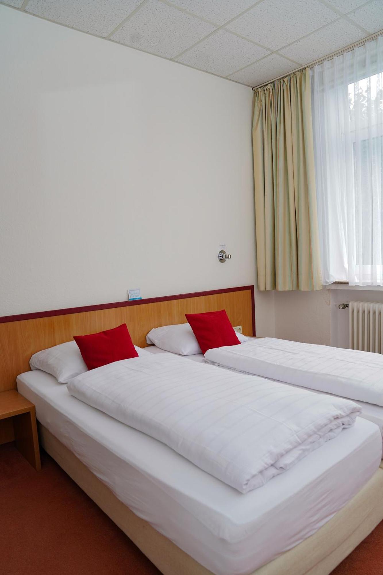 Hotel Am Hillegosser Hof Bielefeld Exterior photo